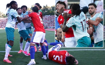Đàn em Ronaldo tát cầu thủ Chile, sắp nhận án phạt nặng tại World Cup