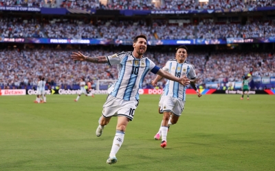 Đánh bại Mbappe, Messi được ghi danh sử sách tại World Cup