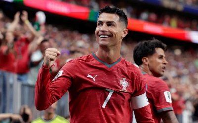 XÁC NHẬN: Bồ Đào Nha bổ nhiệm HLV vĩ đại dẫn dắt Ronaldo