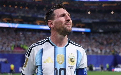 Màn trình diễn tệ hại khiến Messi từng không thể đối đầu ĐT Anh