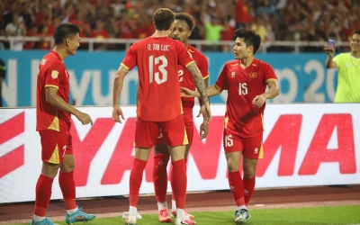 CĐV Thái Lan chỉ thẳng kết quả chung kết gặp Việt Nam tại AFF Cup