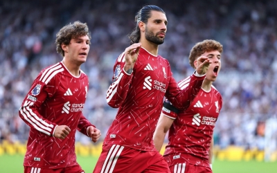 Liverpool thoát thua 'hú vía' ngày ra quân Ngoại hạng Anh 2026/27