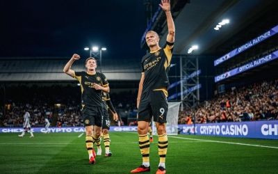 Haaland chói sáng, Man City thắng đậm ngay trên sân Crystal Palace