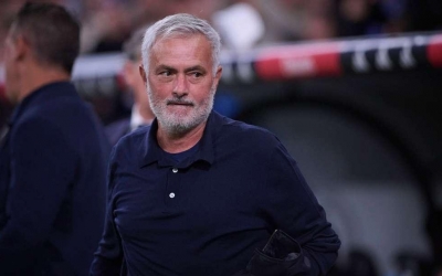 Mourinho gây bão sau trận thắng Sevilla: 'Hãy cho tôi xem bằng chứng'