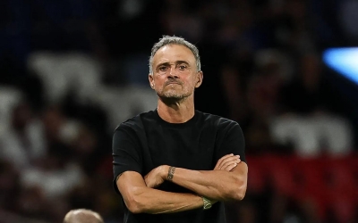 HLV Luis Enrique tuyên bố bất ngờ sau khi PSG đánh bại Barca 4-2