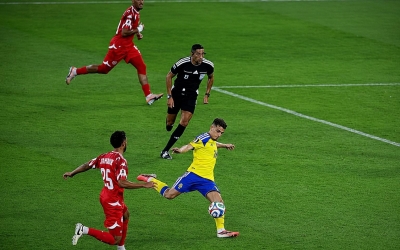 Tiền vệ trẻ gây sốt World Cup bằng cú đúp sút xa mãn nhãn