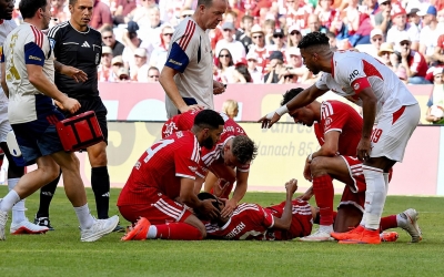 Musiala hai lần ngất trên sân trong 3 ngày, sự thật khiến CĐV Bayern lo lắng