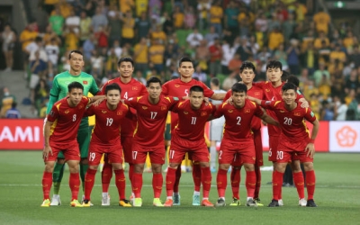 Trực tiếp Việt Nam 0-0 Úc: VAR cứu bàn thua sớm