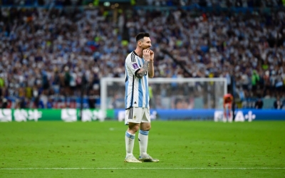 Trực tiếp Argentina 1-0 Hà Lan: Messi lên tiếng đúng lúc!
