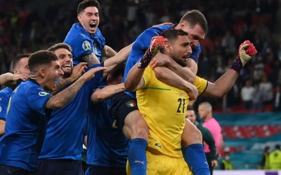 Sao Italia nói cực hay về đại chiến tranh vé World Cup với Bosnia