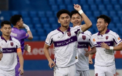 Trực tiếp bóng đá Becamex TP.HCM 1-0 Nam Định: Bàn thắng đẳng cấp