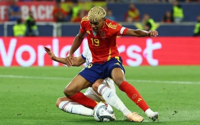 NÓNG: Tây Ban Nha nhận tin dữ về Yamal sát World Cup 2026