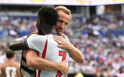 Harry Kane buột miệng một câu, cả tuyển Anh nghẹn lại