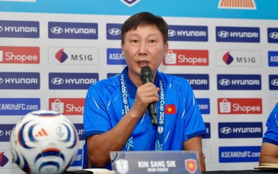 HLV Kim Sang Sik nói cực hay về CĐV Việt Nam lẫn Hàn Quốc trước ngày đấu Malaysia