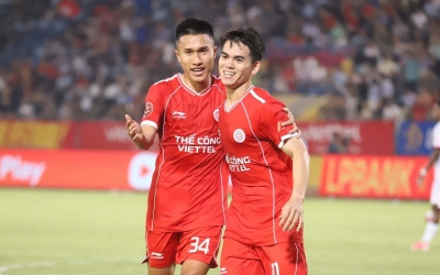 Trực tiếp bóng đá Viettel 1-1 Hà Tĩnh: Đôi công nảy lửa