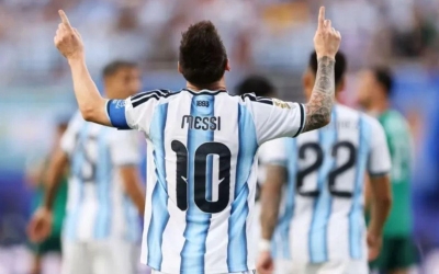 Messi và lời tuyên chiến lịch sử với thời gian
