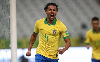 Chê Neymar và hạ thấp Brazil, ngôi sao Nhật Bản bị đội trưởng Selecao dằn mặt