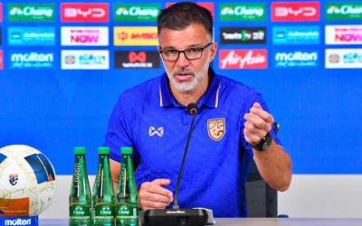 HLV Thái Lan thừa nhận khó khăn khi chốt danh sách dự AFF Cup