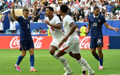 CHÍNH THỨC: Trận Pháp vs Anh đi vào lịch sử World Cup với 10 bàn
