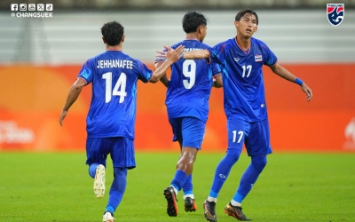 CĐV Đông Nam Á liên tục réo tên U23 Việt Nam khi Thái Lan thắng ngược đẳng cấp