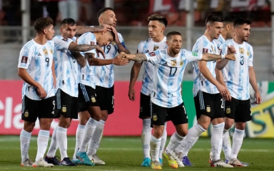 Sao Argentina tiết lộ sự cố không ngờ, tố chủ nhà Chile ‘dùng chiêu trò bẩn’