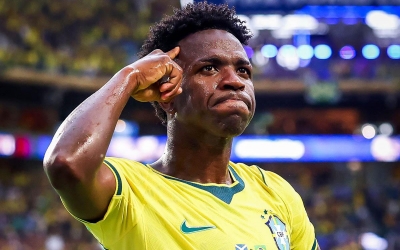 Vinícius nhận lỗi và hứa hẹn cùng Brazil vô địch World Cup 2030