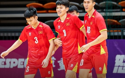 Trực tiếp futsal Việt Nam 1-0 Myanmar: Gia Hưng mở tỉ số