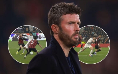 HLV Carrick: 'Cả hai tình huống đều là phạt đền, thật điên rồ'