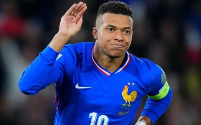 CHÍNH THỨC: Mbappe đón tân binh trên ĐT Pháp
