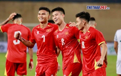 CĐV Malaysia lo lắng khi ĐT Việt Nam thắng 3-0 Bangladesh