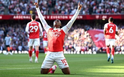 Trực tiếp bóng đá Arsenal 1-0 Newcastle: Vươn lên top 1