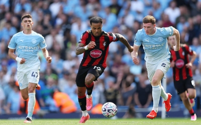 Trực tiếp bóng đá Man City 0-1 Bournemouth: Bàn thua chóng vánh
