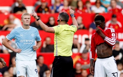 Rõ lý do VAR công nhận bàn thắng Haaland vào lưới MU
