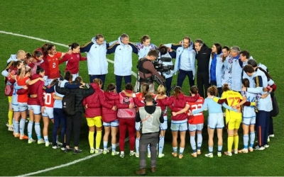 Xác định đội bóng đầu tiên vào tứ kết World Cup