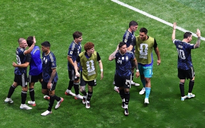 Argentina chỉ còn cách cột mốc lịch sử một trận thắng