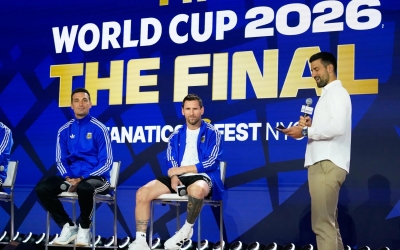 Messi dự cuộc họp báo kỳ lạ cùng Brady, Djokovic và Durant