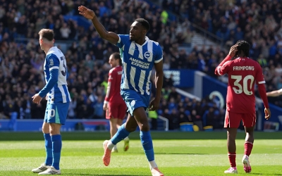 Cựu sao MU tỏa sáng, Liverpool thua bạc nhược Brighton