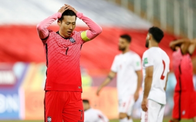 Nhận tin sét đánh, ông lớn châu Á khiến tất cả bất ngờ tại vòng loại World Cup 2022