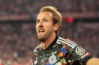 Harry Kane đáp trả Yamal và Mbappe giữa cuộc đua Quả bóng vàng