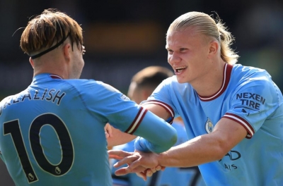 Song sát Man City cùng ‘hét lớn’ một câu khi vô địch FA Cup
