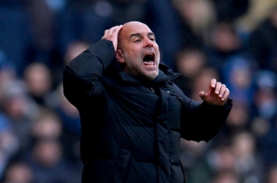 Chia điểm với Liverpool, Man City tiếp tục 'ngậm trái đắng' trước kình địch