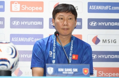 HLV Kim Sang Sik gửi thông điệp cực nóng sau chiến thắng của ĐT Việt Nam