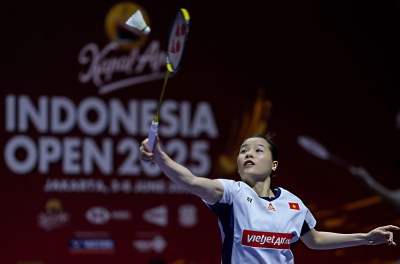Nguyễn Thùy Linh thăng hoa tuyệt vời trận ra quân Indonesia Masters 2026