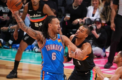 Cầu thủ gốc Việt rực sáng, ghi nhiều điểm hơn siêu sao đình đám nhất NBA