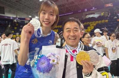 Khổng lồ bóng chuyền nữ Việt Nam khoác áo 2 CLB nước ngoài trong chưa đầy 1 năm