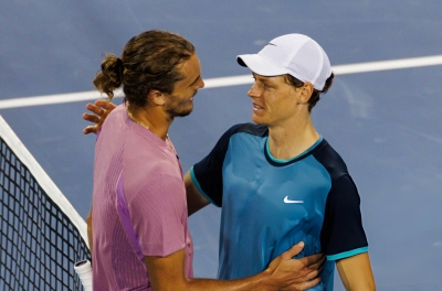 Sinner bị Zverev 'bắn tùm lum' ở chung kết Madrid Open 2026