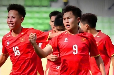 CĐV Thái Lan dậy sóng khi Việt Nam thua 0-3 ở vòng loại châu Á