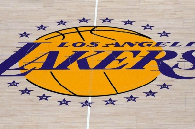 Lakers đổi chủ, thương vụ 12,5 tỷ USD khiến cả NBA bất ngờ