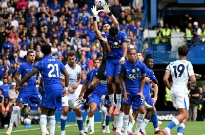 Dibu Martinez tiết lộ cuộc nói chuyện với 2 huyền thoại Chelsea trước khi cập bến Stamford Bridge