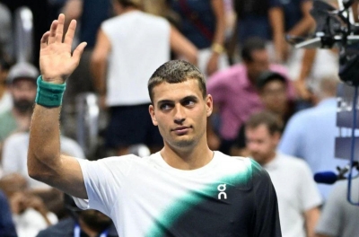 Ngược dòng không tưởng tại US Open, hạt giống số 5 tuyên bố: “Tôi điên lắm đấy”